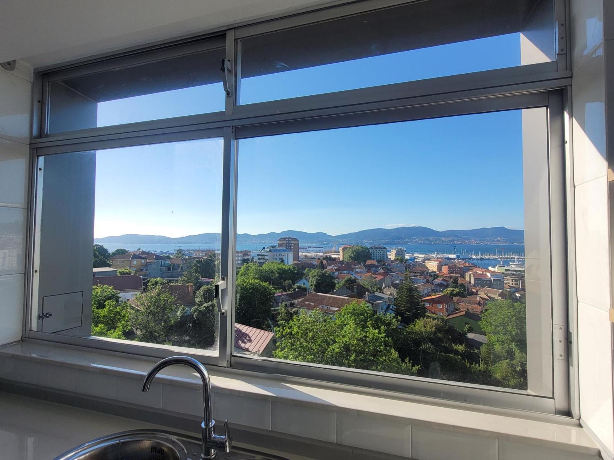 Vistas A La Ria B&T Apartman Vigo Kültér fotó